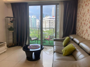 Nice three bedroom at suasana